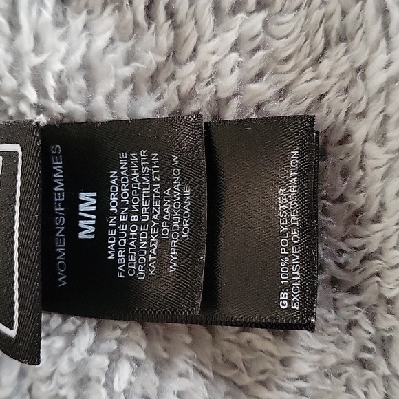 Classic North Face Women's Jacket (M) - Picture 4 of 4